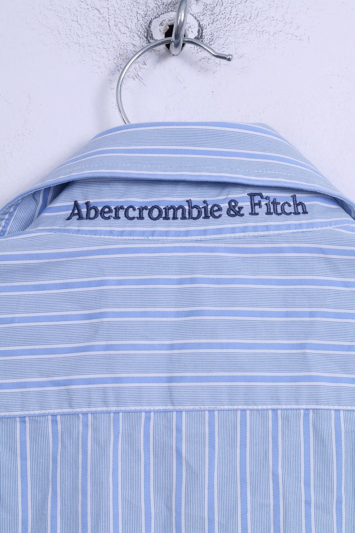 Abercrombie & Fitch Mens M Casual Shirt Blue Striped Cotton Long Sleeve Muscle
