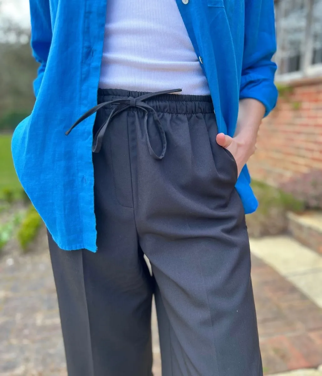 Black Stretch Waist wide leg Trousers