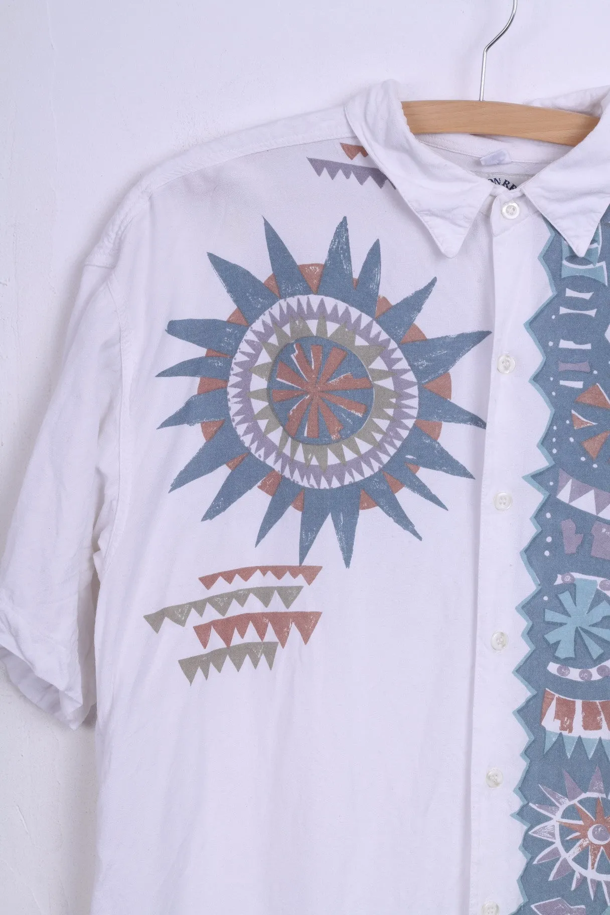 C&A Originals Mens L  Casual Shirt White Graphic Short Sleeve Fine Wear Summer