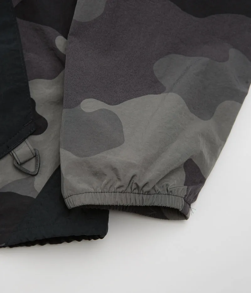 Columbia Challenger II Novelty Windbreaker Jacket - Black Mod Camo / Black