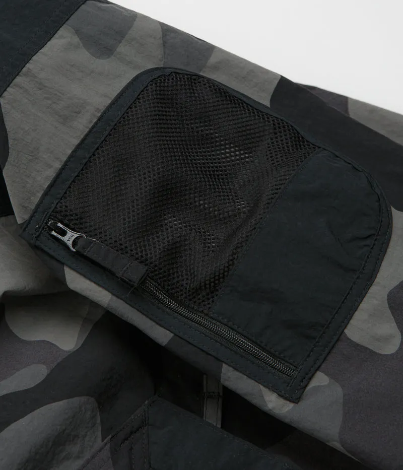 Columbia Challenger II Novelty Windbreaker Jacket - Black Mod Camo / Black