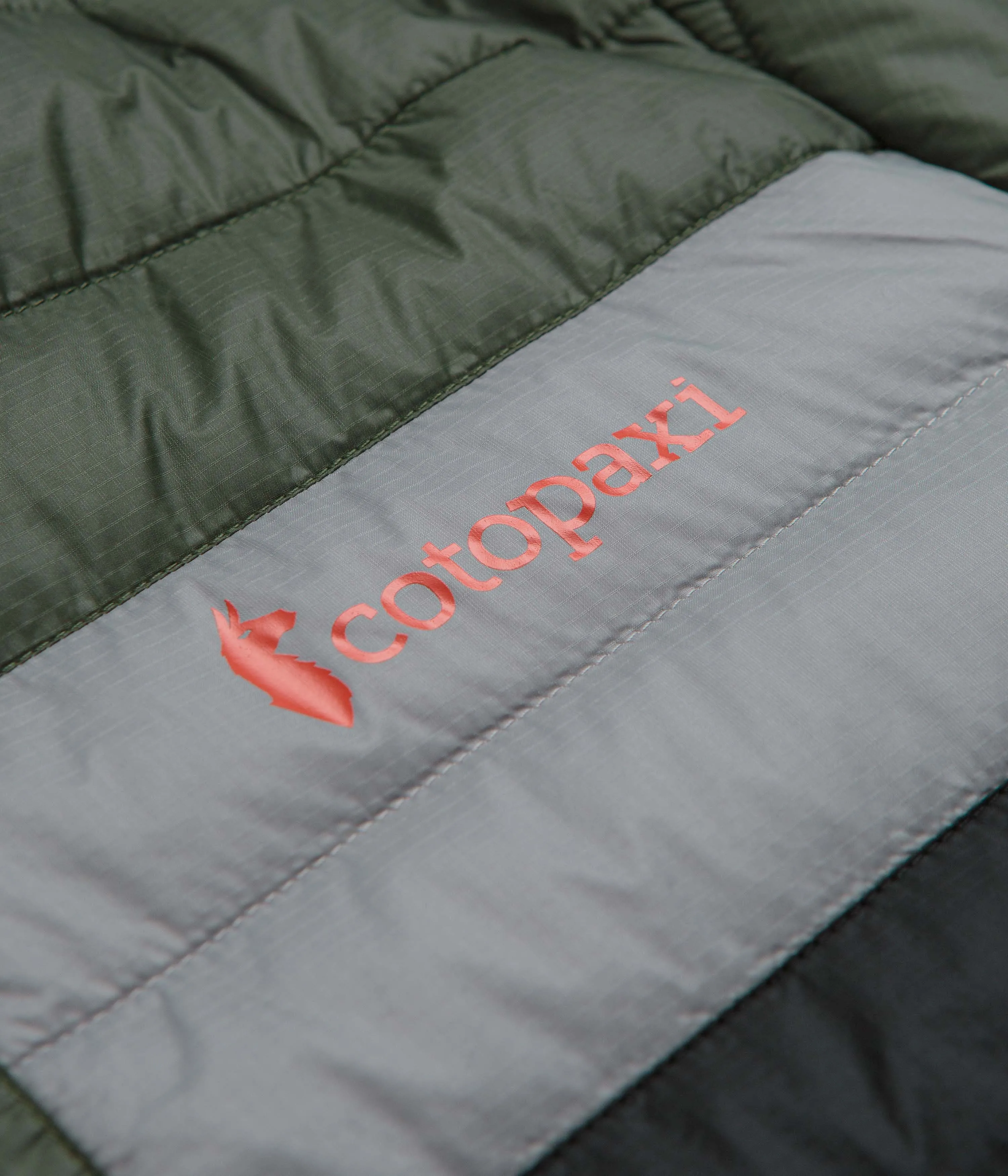 Cotopaxi Capa Insulated Hooded Jacket - Fatigue / Black