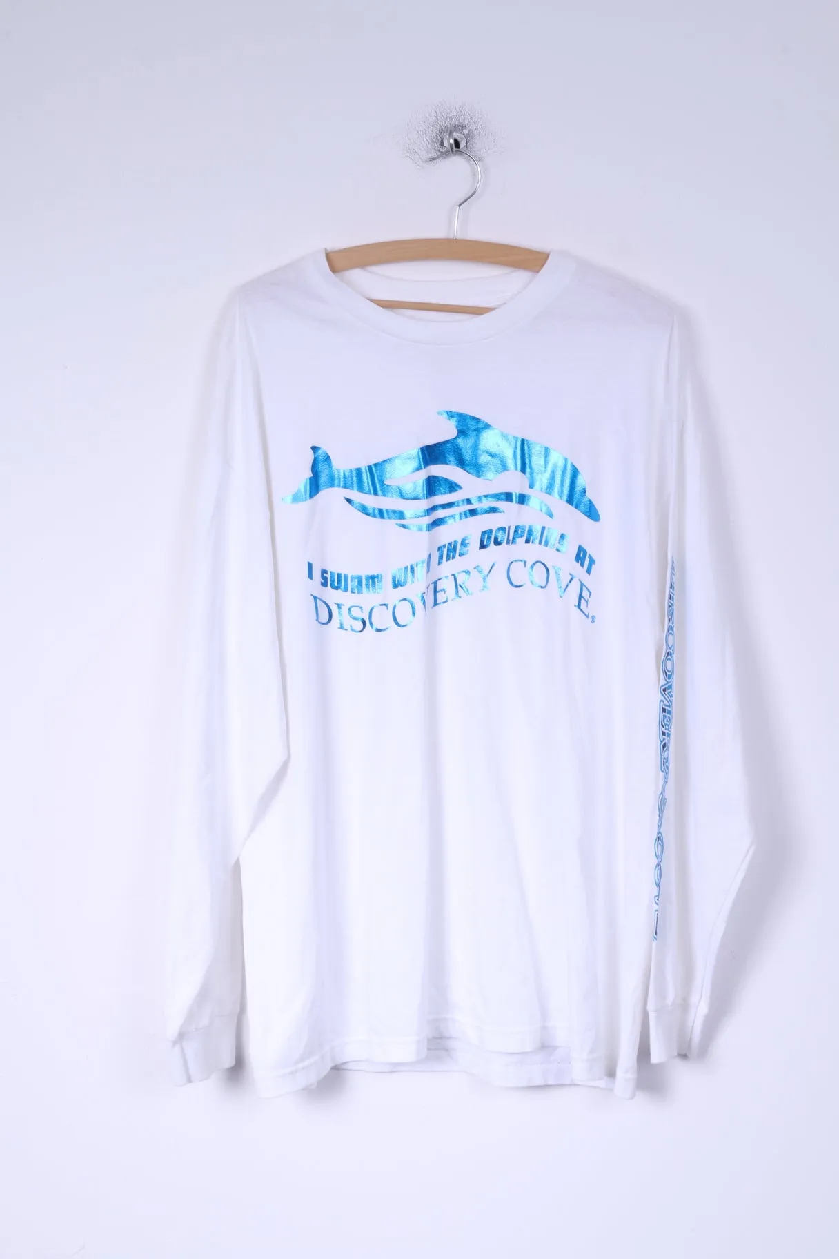 Discovery Cove Mens XL Shirt White Long Sleeve Cotton Dolphins Graphic