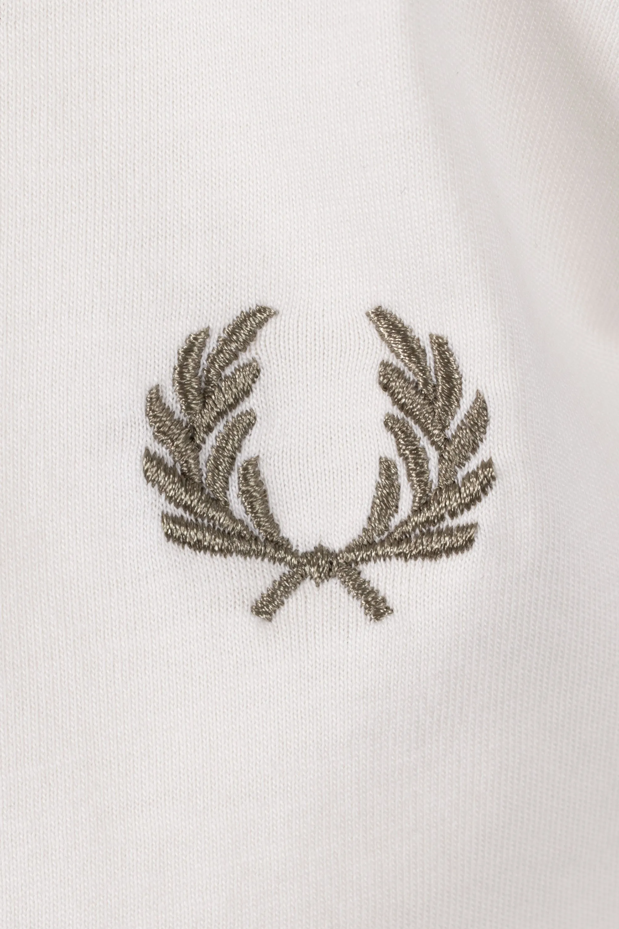 Fred Perry Twin Tipped T-Shirt Light Ecru/Olive Mint