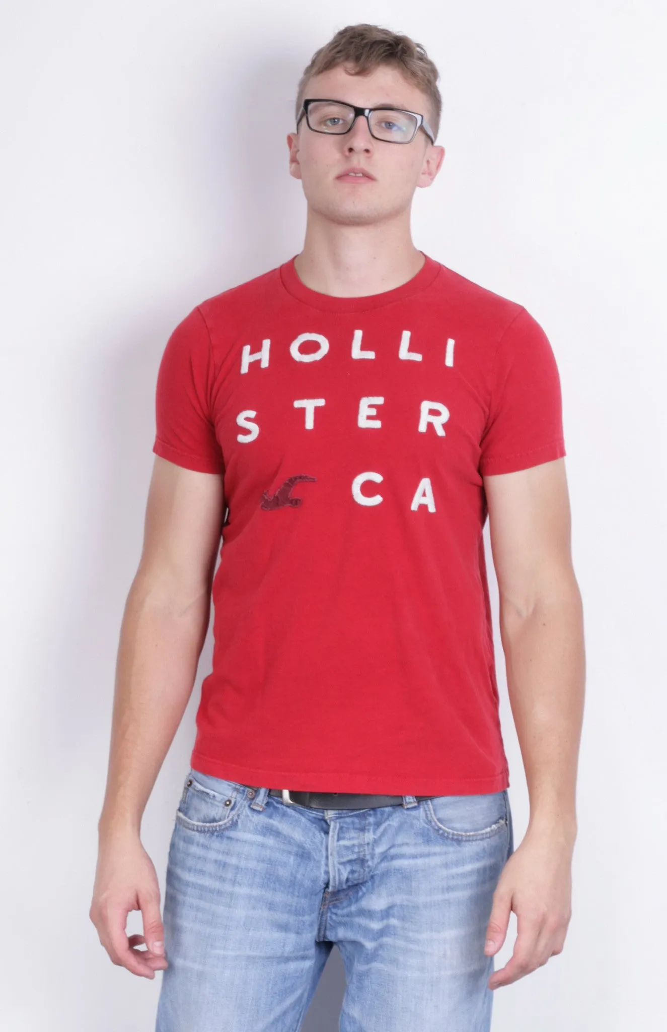 Hollister Mens M T-Shirt Crew Neck Red Short Sleeve Cotton Sport Surf