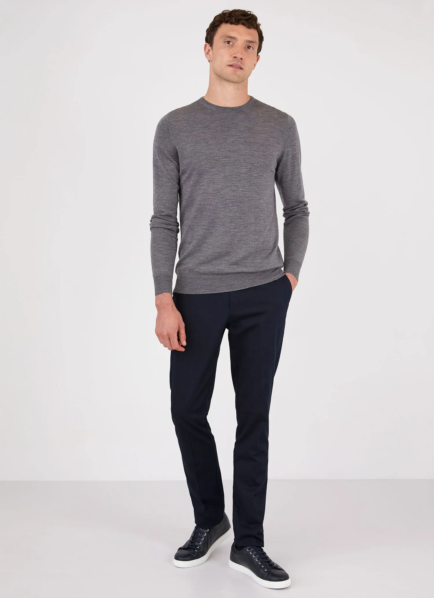 Men's Extra-Fine Merino Crew Neck in Grey Melange Sunspel