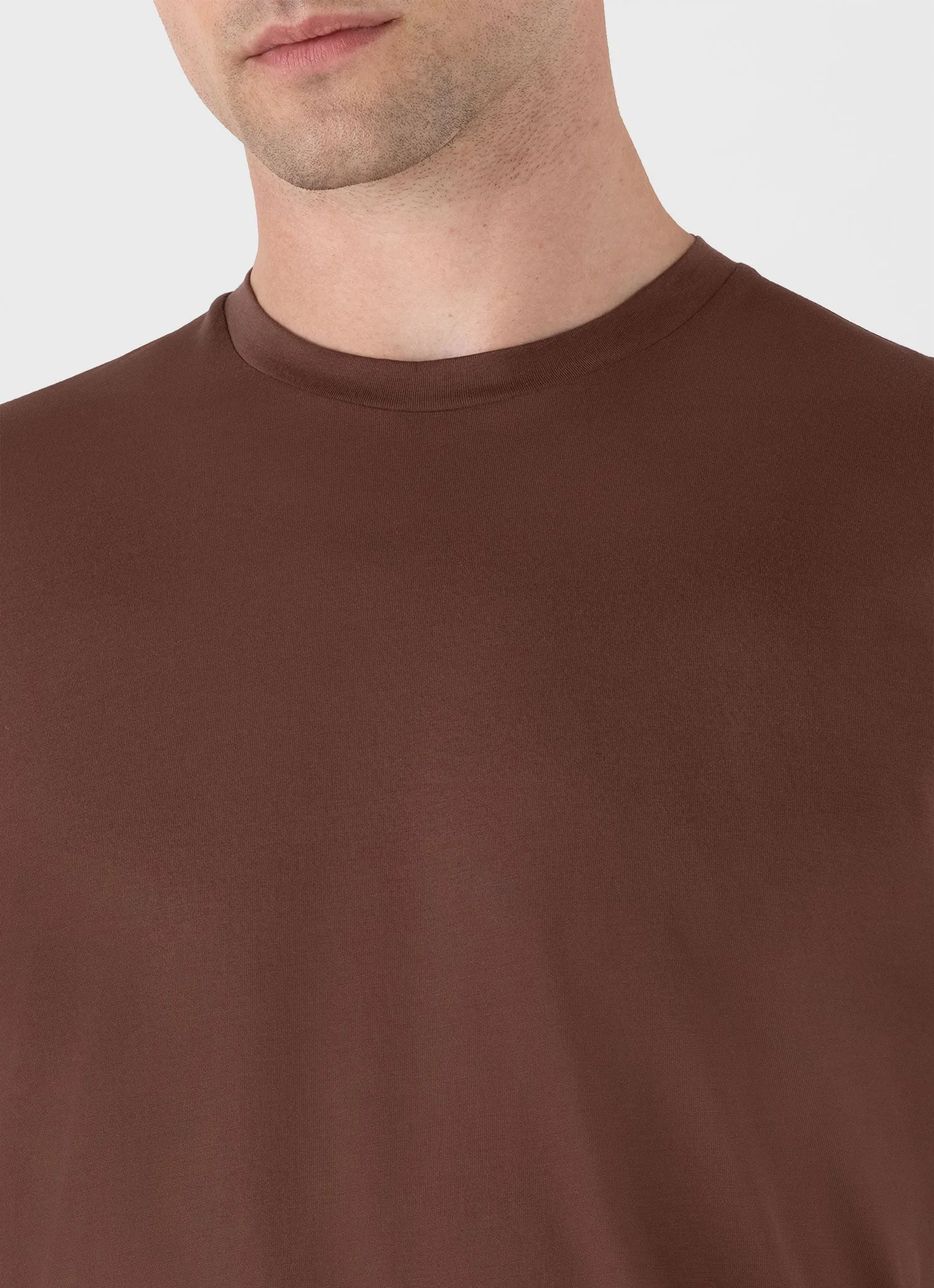 Men's Riviera Midweight T-shirt in Cocoa Brown Sunspel