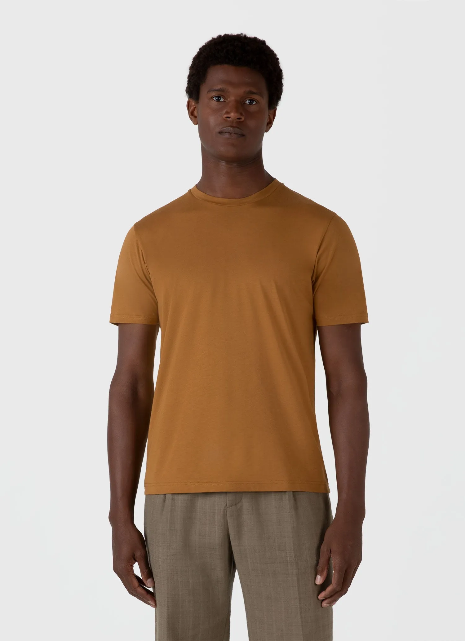 Men's Riviera Midweight T-shirt in Golden Brown Sunspel