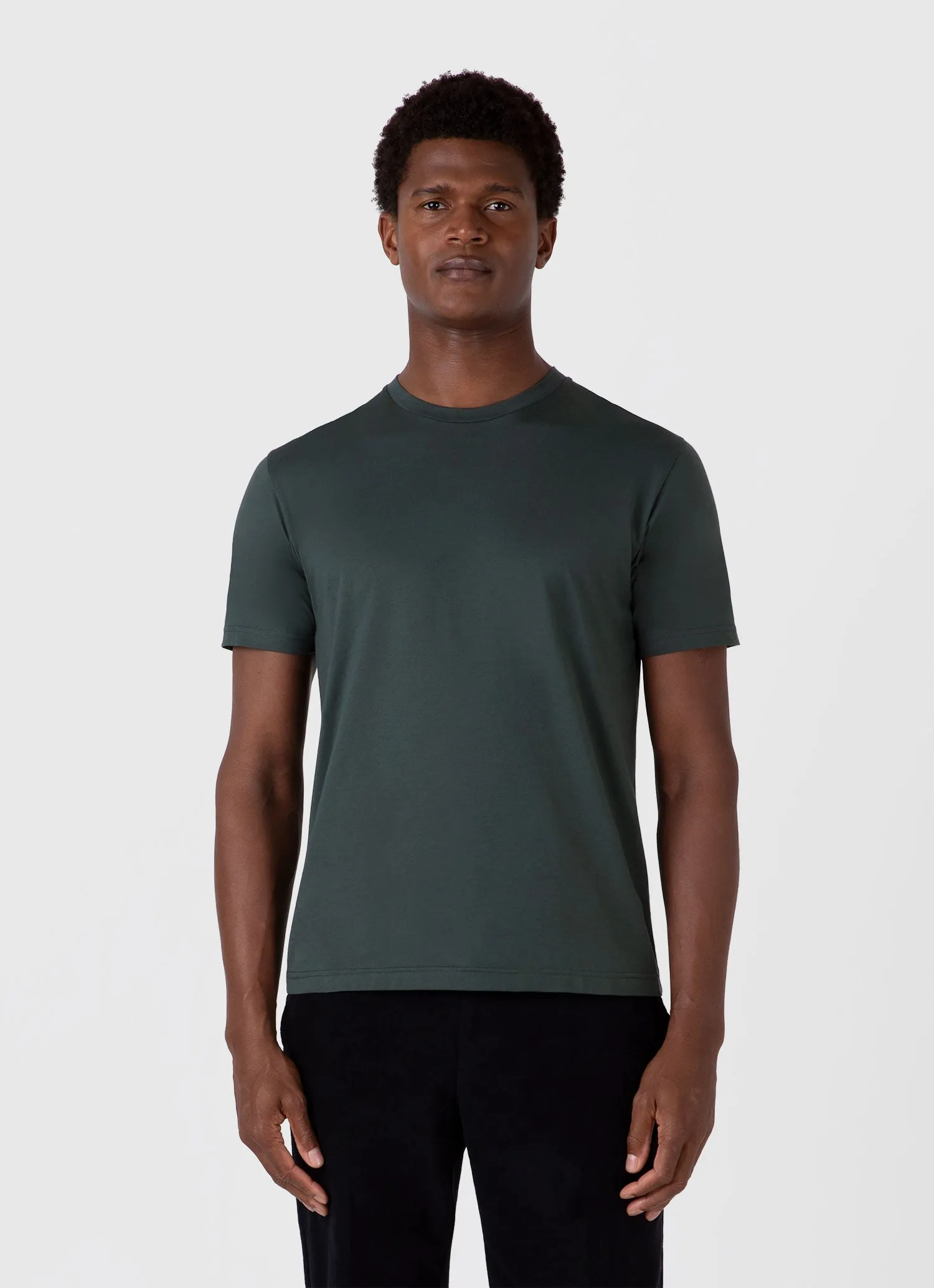 Men's Riviera Midweight T-shirt in Holly Green Sunspel