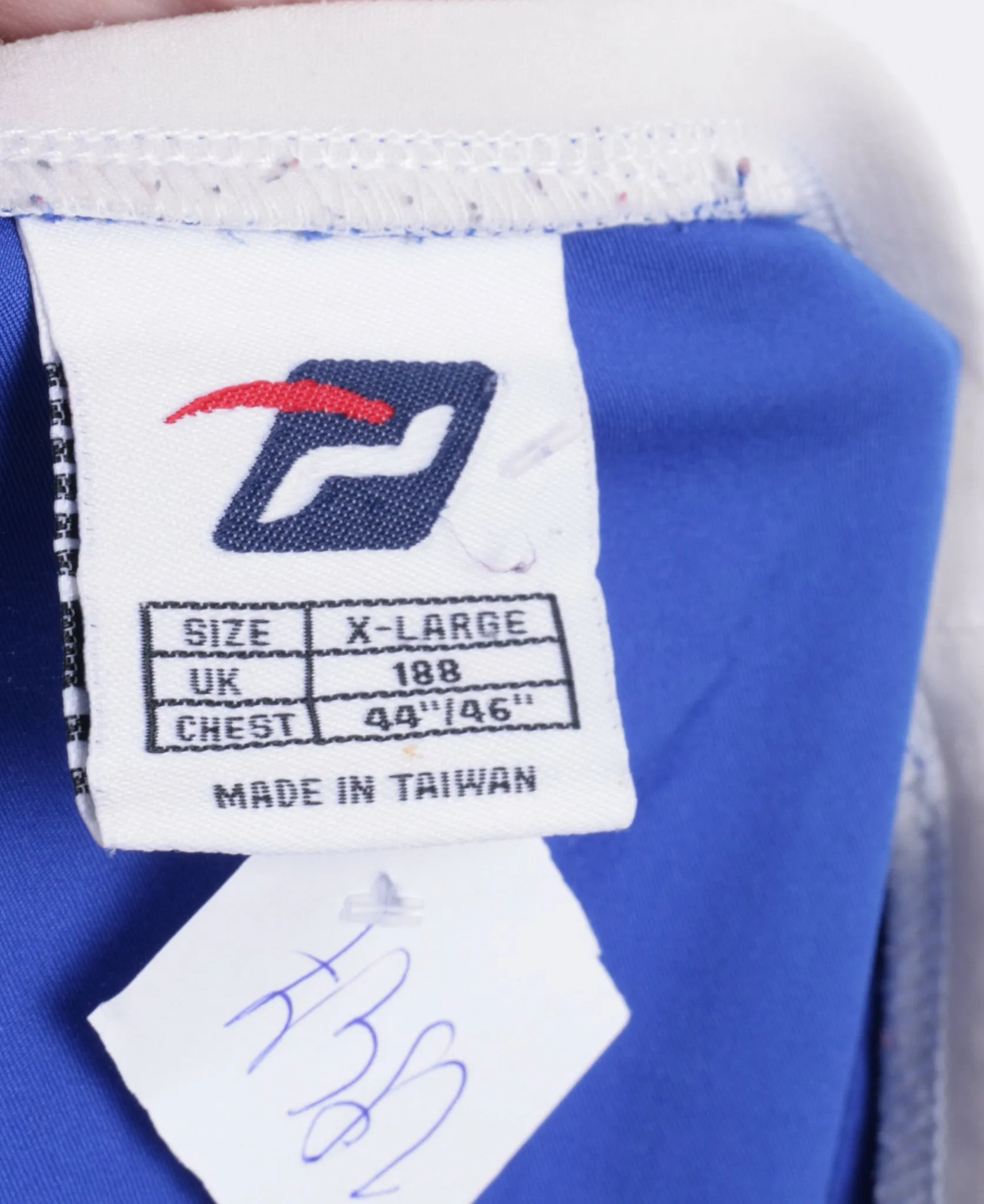Portsmouth F.C. Mens XL Shirt Crew Neck Sport Short Sleeve