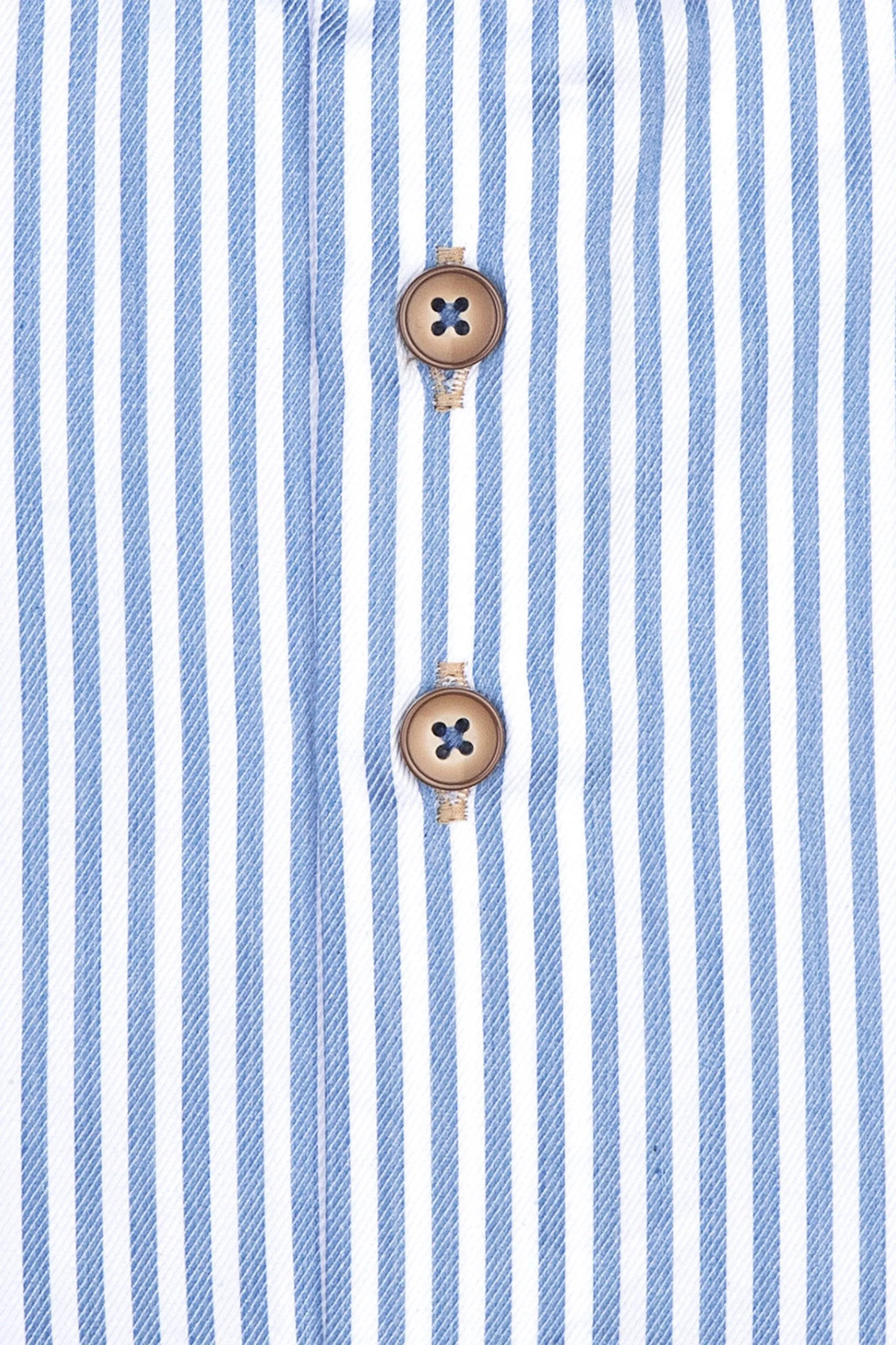 R2 Wide Spread Collar Shirt Light Blue Stripe