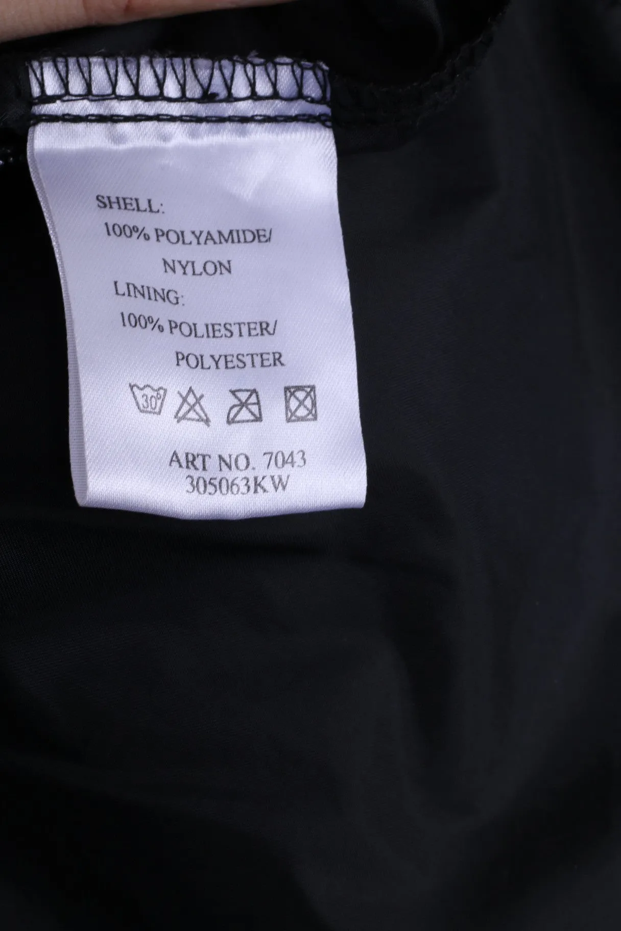 Saller Mens L Jacket Black Nylon Waterproof Hidden Hood Lightweight Training Top