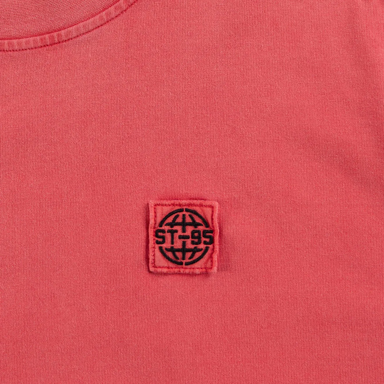 ST95 Urano Patch Oversized SS T-shirt Washed Red