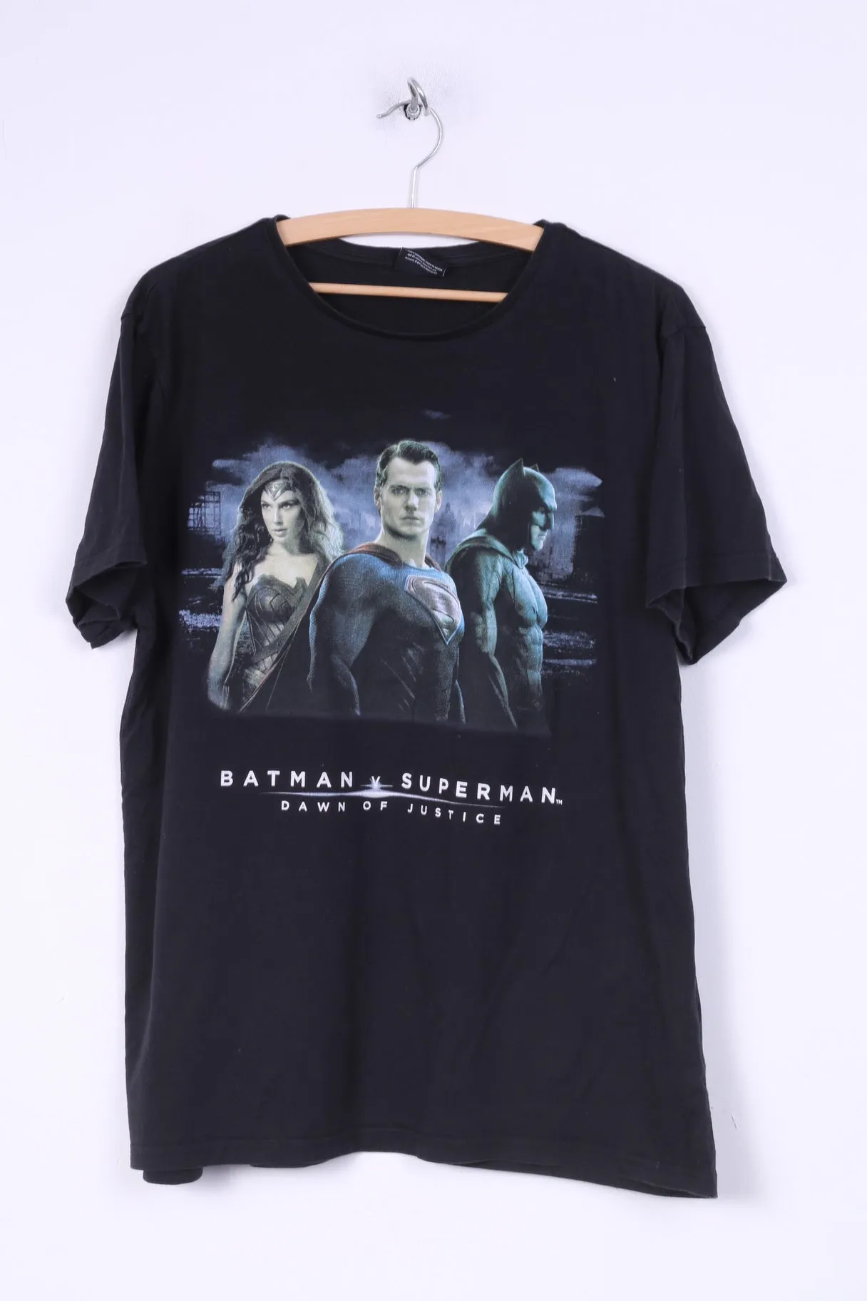 Superman Mens XL T- Shirt Graphic Cotton Black Batman v Superman Dawn of Justice