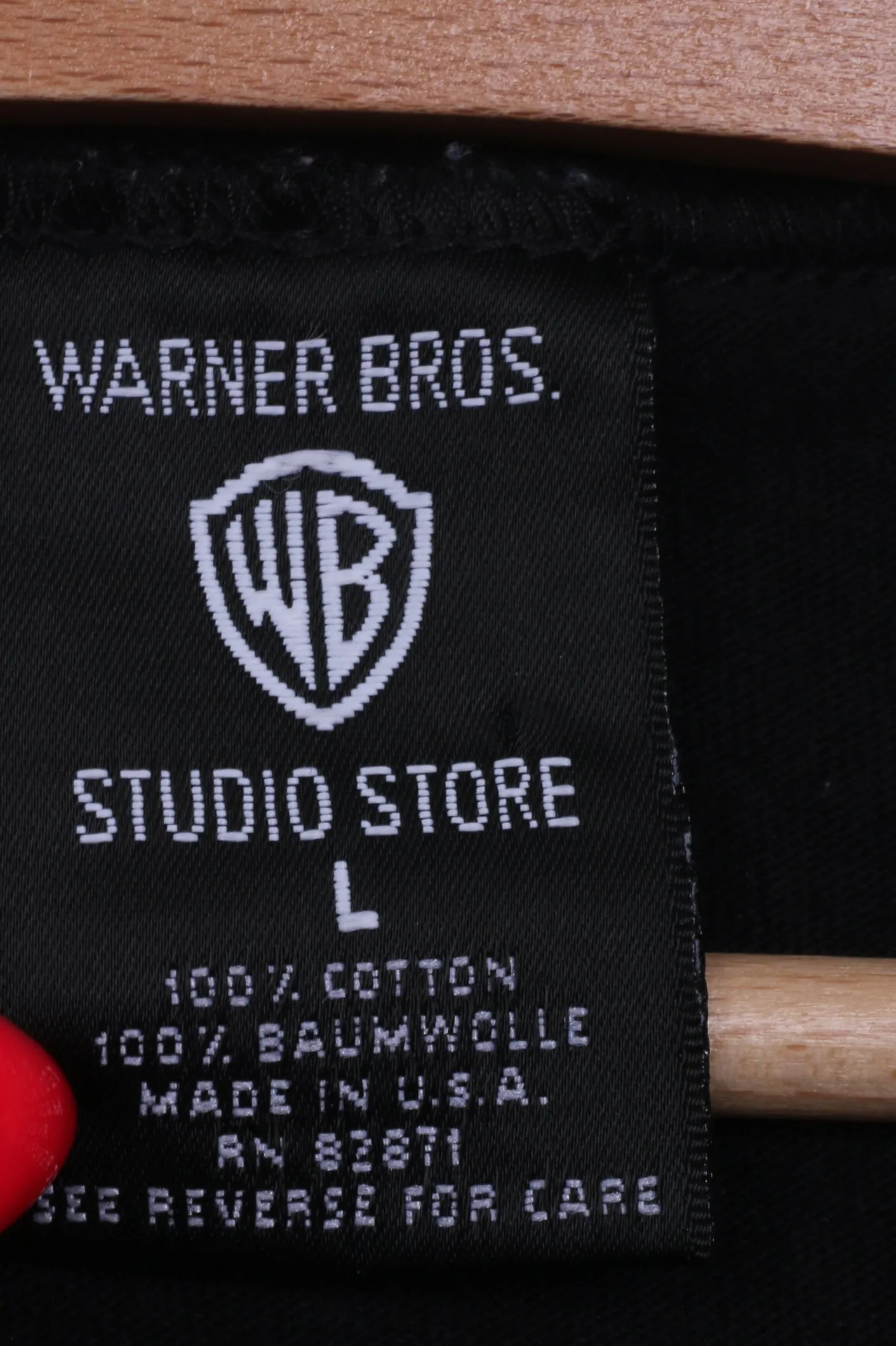 Warner Bros Studio Store Taz Devil Mens L(M) Graphic Shirt Crew Neck Black